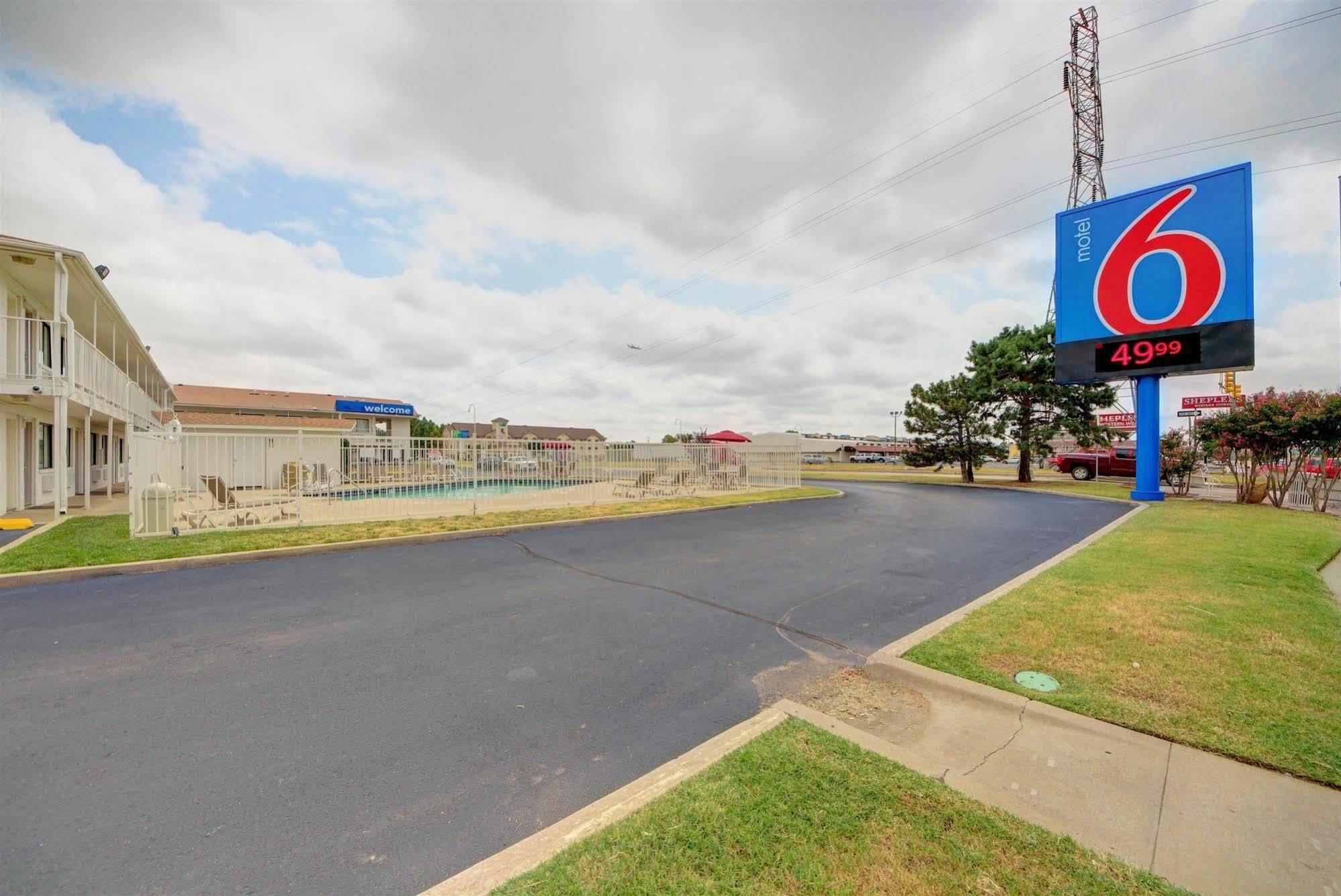 Motel 6 - Oklahoma City Airport Luaran gambar