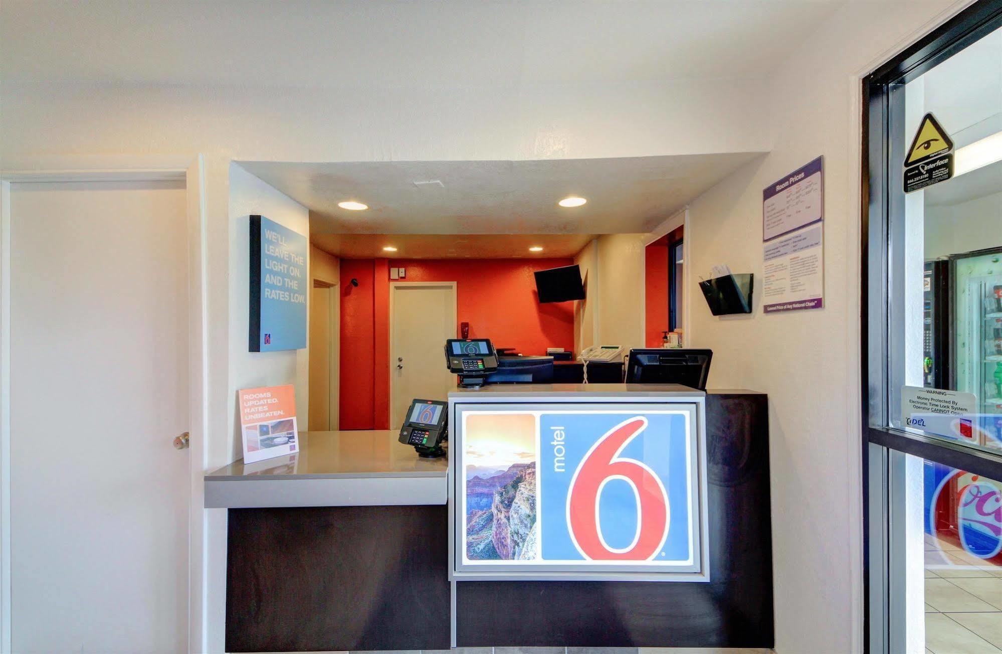 Motel 6 - Oklahoma City Airport Luaran gambar
