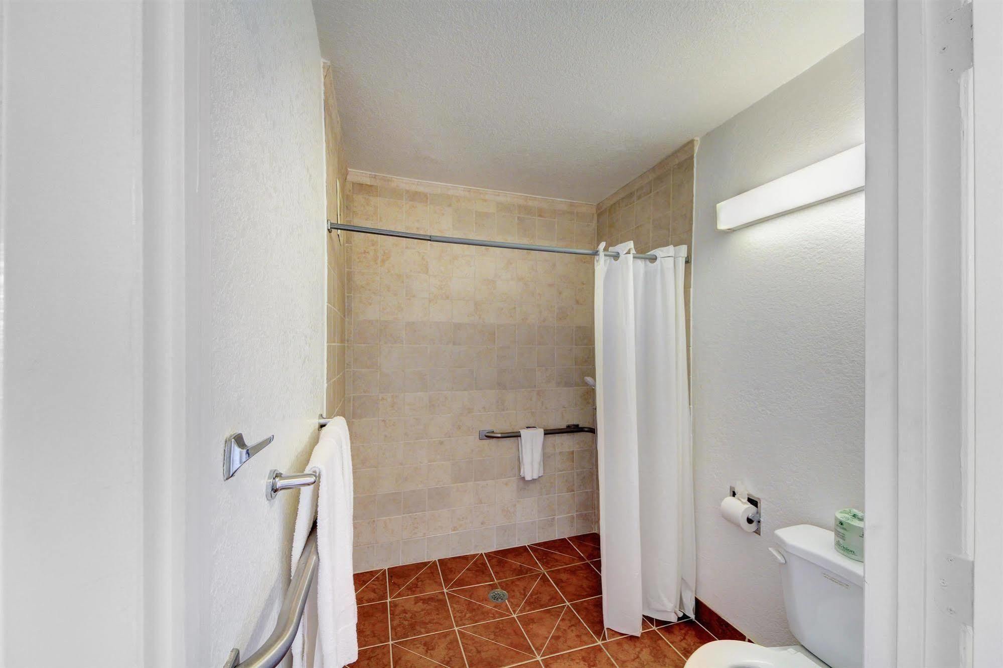 Motel 6 - Oklahoma City Airport Luaran gambar