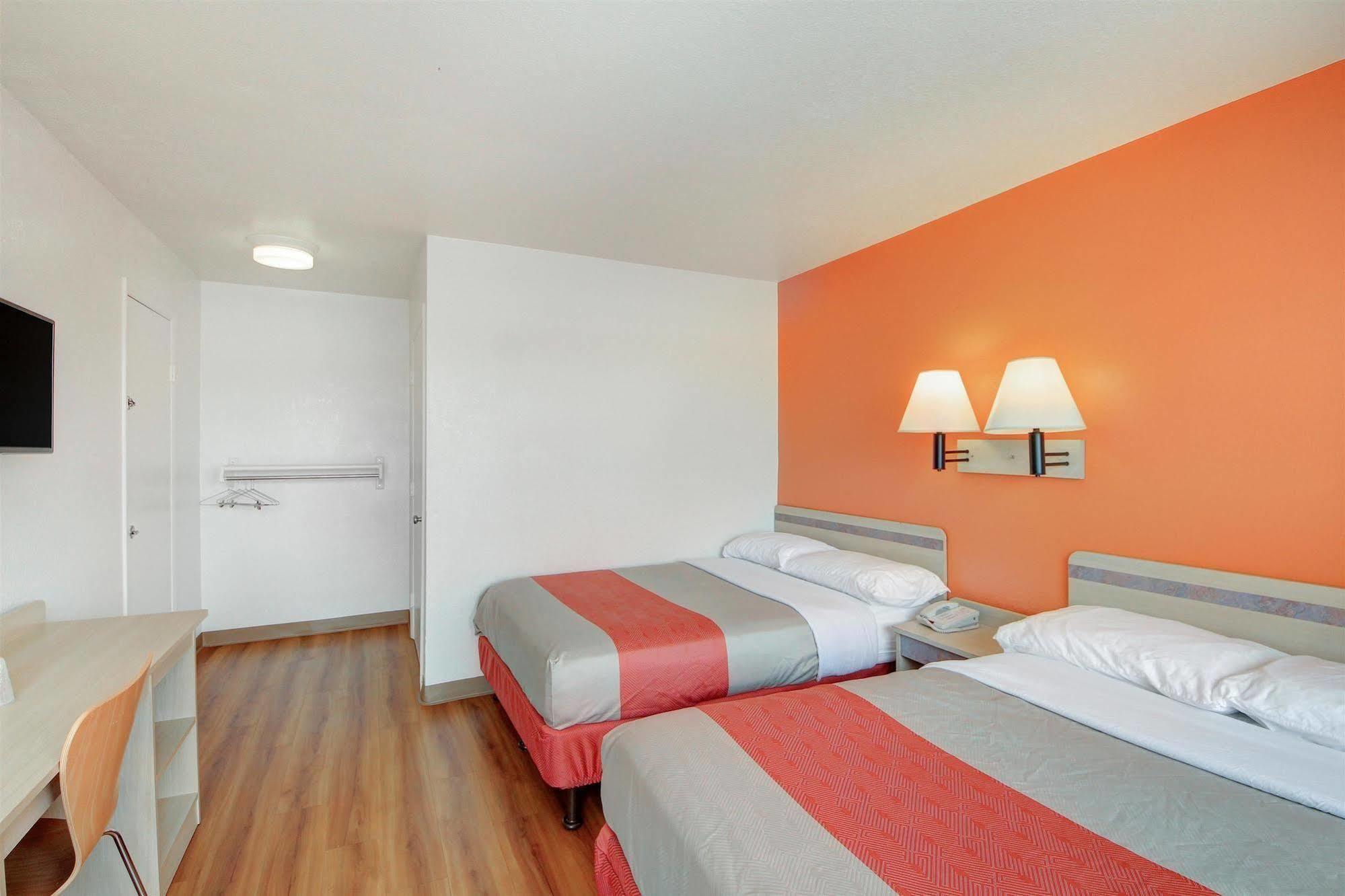 Motel 6 - Oklahoma City Airport Luaran gambar